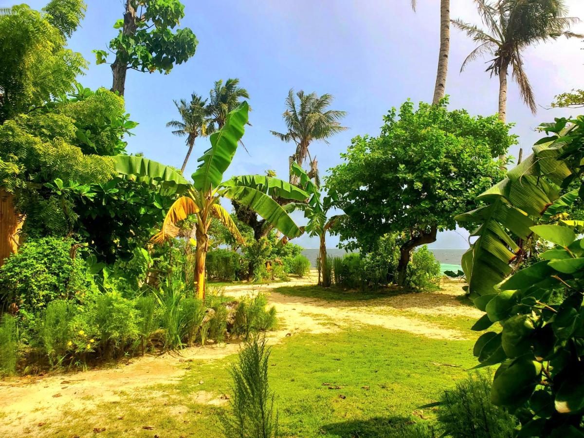 Patrick'S On The Beach Resort General Luna  Exterior foto